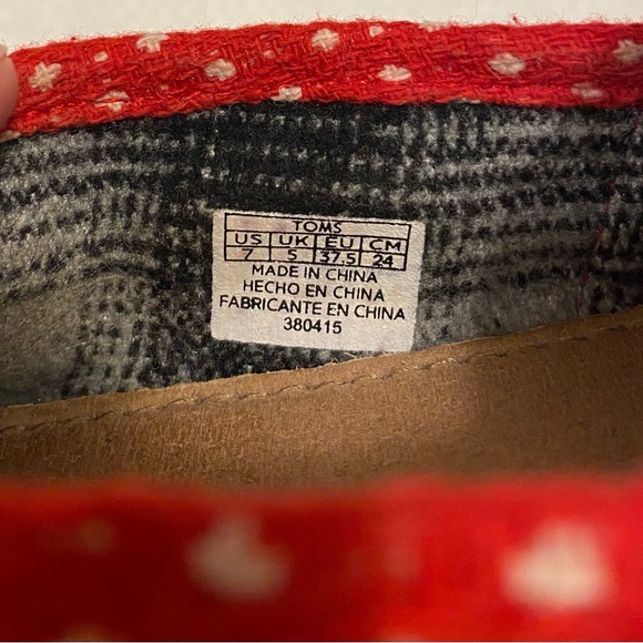 Toms Red and white polka dot flats - Picture 7 of 7